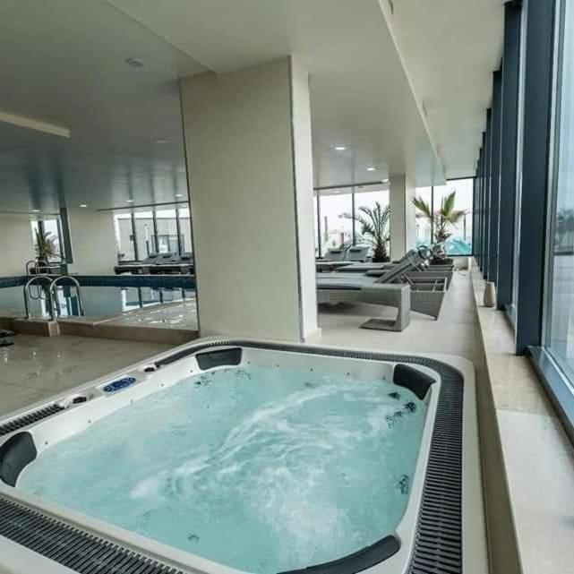 Alezzi Resort Luxury Apartament Prima Linie La Mare Năvodari Εξωτερικό φωτογραφία
